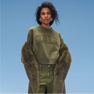 NWT Cult Gaia x Gap Olive Green Cropped Sweatshirt